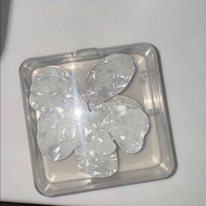 Clear Flower-Shaped Trinket Box